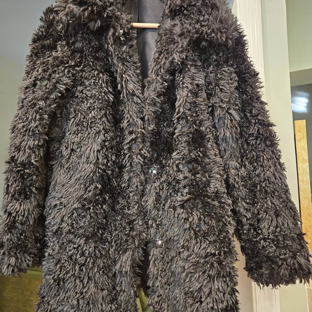 Cozy Black Faux Fur Jacket for Women